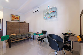 U Tube Hotel & Spa