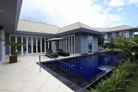 Villa Karang Selatan
