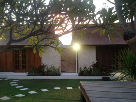 Villa Biru