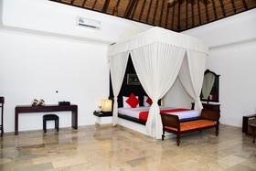 Hillstone Uluwatu Villa