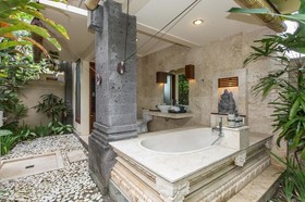 Pearl Villa