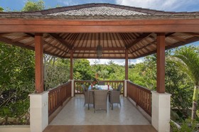 Pearl Villa