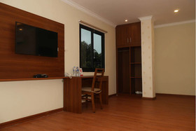 Joyful Hotel By OYO Rooms