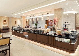 Best World Kindai Hotel