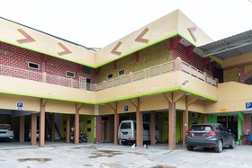 Pondok Golden by RedDoorz