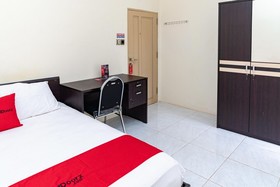 Pondok Golden by RedDoorz