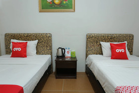 Tiara Guest House by OYO Rooms