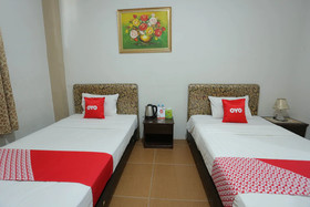 Tiara Guest House by OYO Rooms
