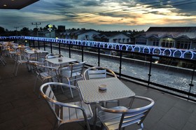 Aston Ketapang City Hotel