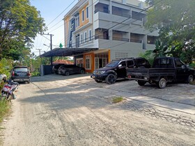 Tri Homestay by OYO