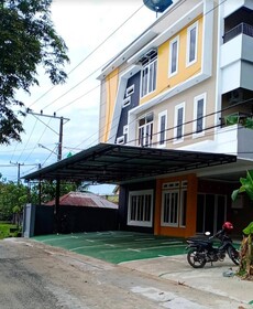Tri Homestay by OYO