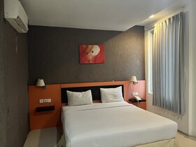 Tri Homestay by OYO
