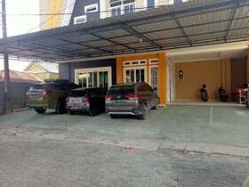 Tri Homestay by OYO