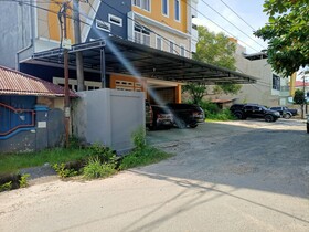 Tri Homestay by OYO