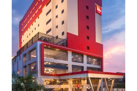 ibis Pontianak City Center