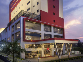 ibis Pontianak City Center