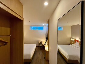 Front One Boutique Adria Boyolali