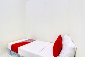 Guest House Cemara 2 By OYO