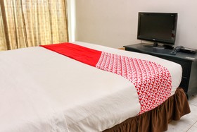 Bayfront Karnadia by OYO Rooms