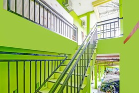 Spot On 90760 Homestay Al Madina Syariah