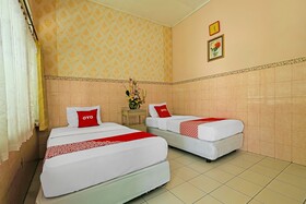 Griya Raharja Guest House Syariah By OYO