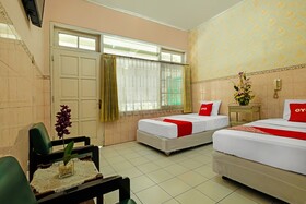 Griya Raharja Guest House Syariah By OYO