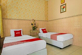 Griya Raharja Guest House Syariah By OYO