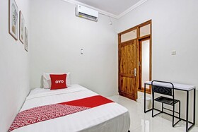 Ndalem Pusponyidro By RedDoorz