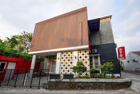 Zaira House by OYO Rooms