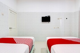 Hotel Griya Lestari Pati 2 by OYO