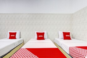 Hotel Griya Lestari Pati 2 by OYO