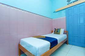 Hotel Budi by OYO Rooms