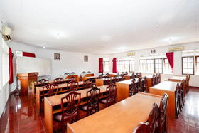 Hotel Wijaya by OYO Rooms