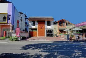OYO 90497 Navaya Guest House