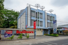 Urbanview Hotel Double Tree Purwokerto by RedDoorz