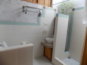 Komodo Lodge