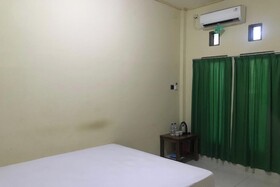 Penginapan Mc Lodge By OYO