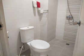 Capital O 93589 Hotel Wongso Syariah