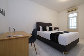 Dewi Residence 1