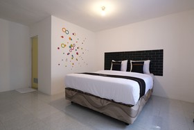 Dewi Residence 1
