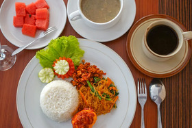 Grand Mutiara Hotel by OYO Rooms