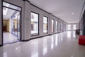 Grand Mutiara Hotel by OYO Rooms