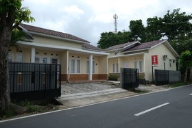 Mango Residence by OYO Rooms