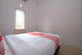 Mango Residence by OYO Rooms