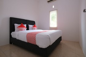 Mango Residence by OYO Rooms