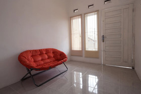 Mango Residence by OYO Rooms