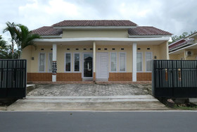 Mango Residence by OYO Rooms