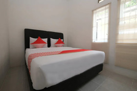 Mango Residence by OYO Rooms