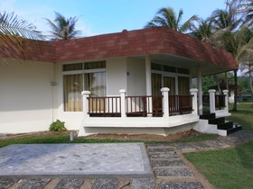 Patra Jasa Anyer Beach Resort