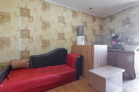 7 Point At Gateway Cicadas